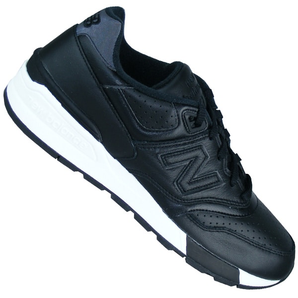 new balance leder