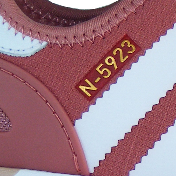 Bemyndigelse vulkansk Læge Adidas W Originals N-5932 Damen Sneaker rosa/weiß AQ0267 - meinsportline.de