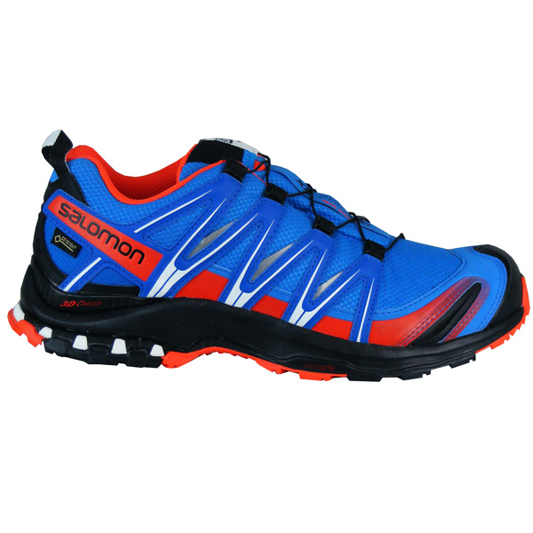 bota motociclista marrom