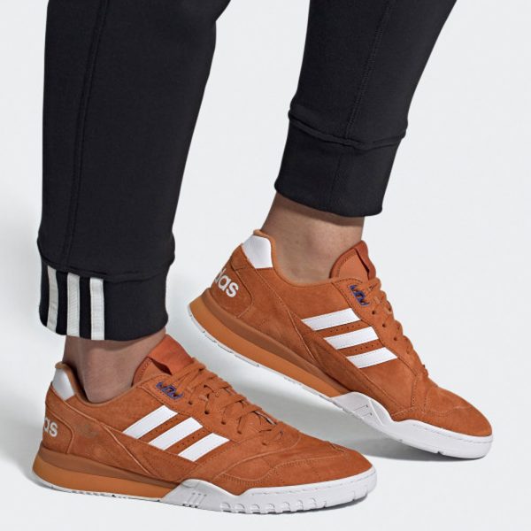 Adidas Originals AR Trainer Sneaker Herren braun EE5405 ...