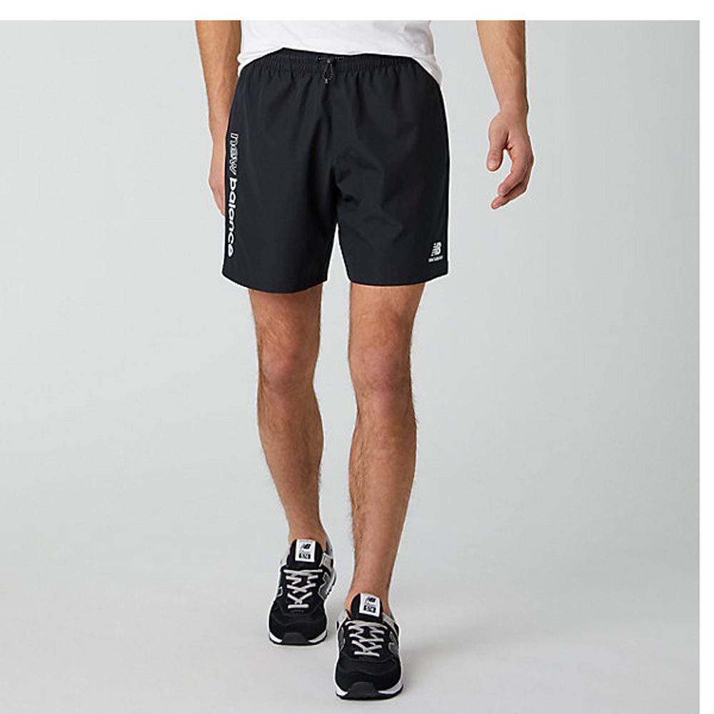 New Balance Athletics Wind Sport Short Herren schwarz