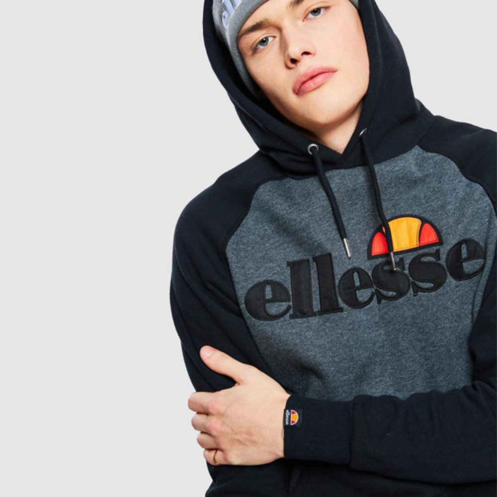 Ellesse-Applikation aus Nylon-Twill auf der Brust