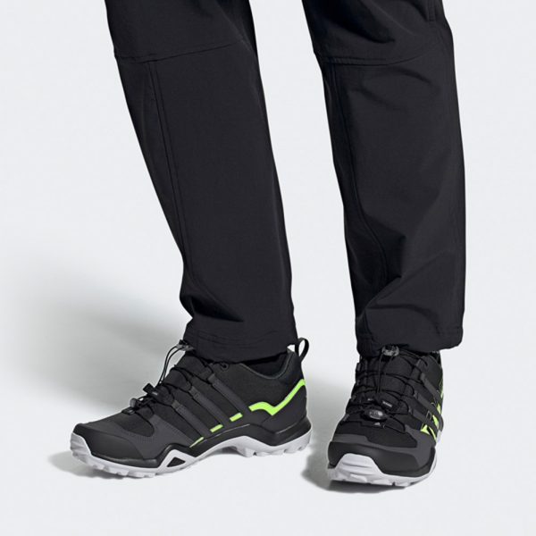 Adidas Originals Terrex Swift R2 Outdoor Wanderschuhe Herren