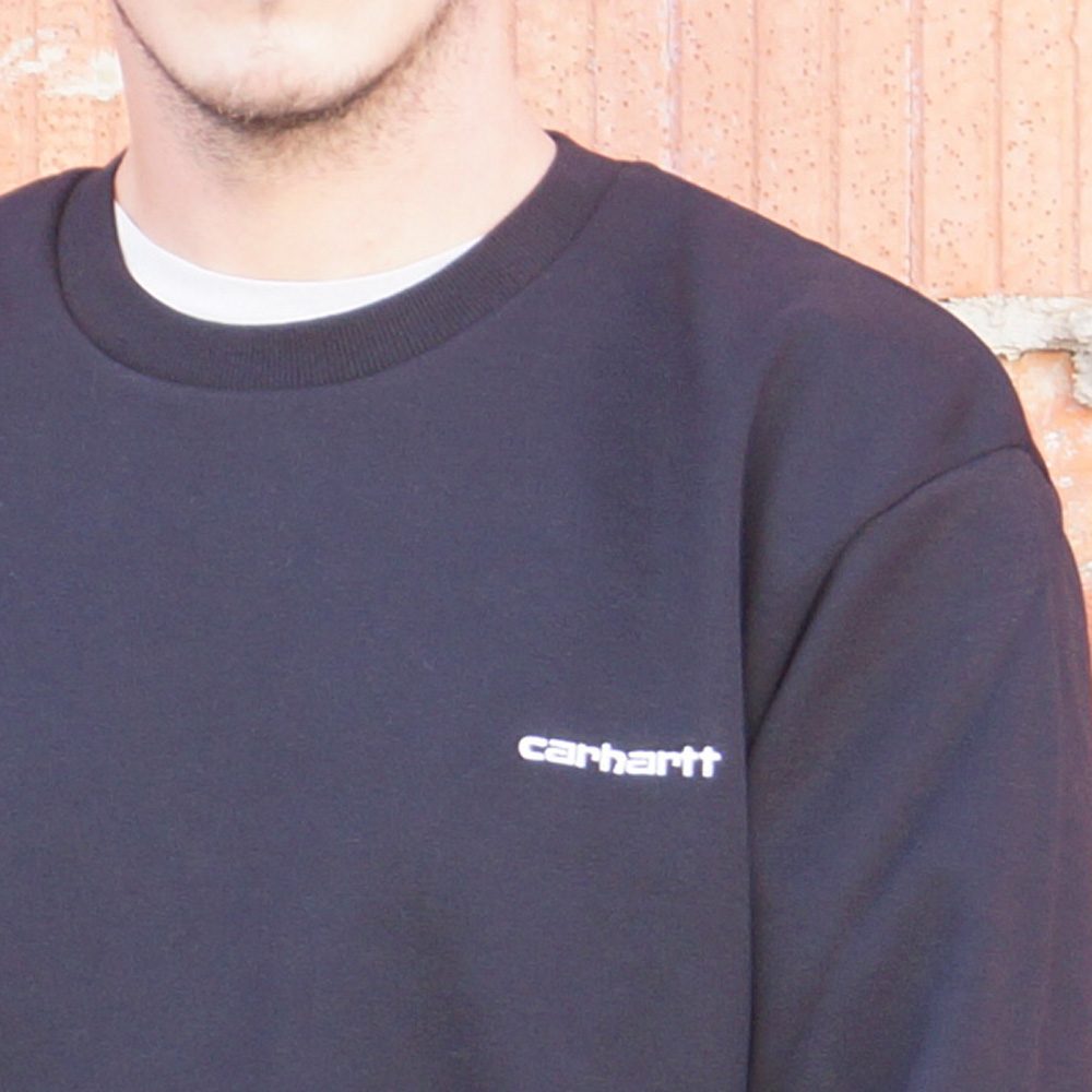 Logo-Print auf der Brust