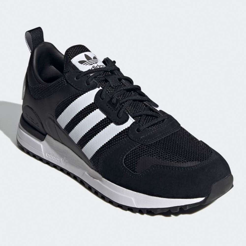 Streng Lauw Sluipmoordenaar Adidas Originals ZX 700 HD Herren schwarz FX5812 Gr. 47 1/3 -  meinsportline.de