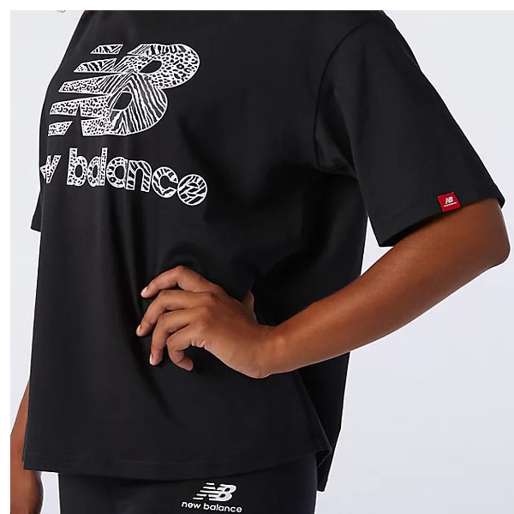 Zebra/Geparden-Logoprint als auffälliger, sportlicher Akzent