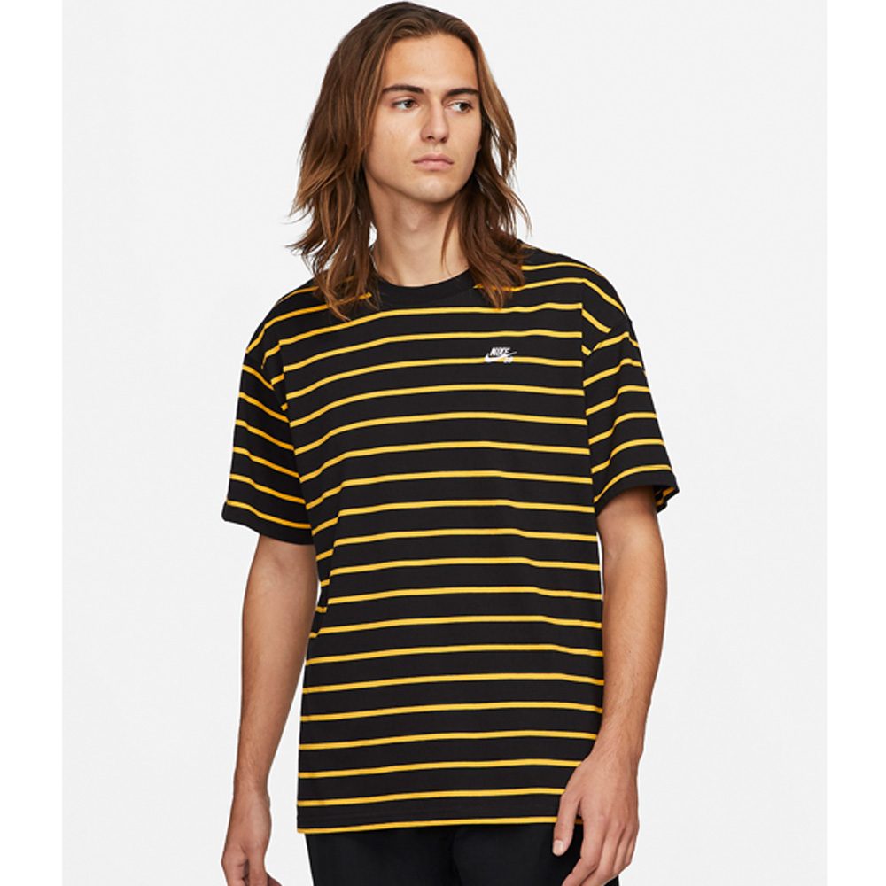 Nike SB T Shirt mit Streifen Herren schwarz gold meinsportline