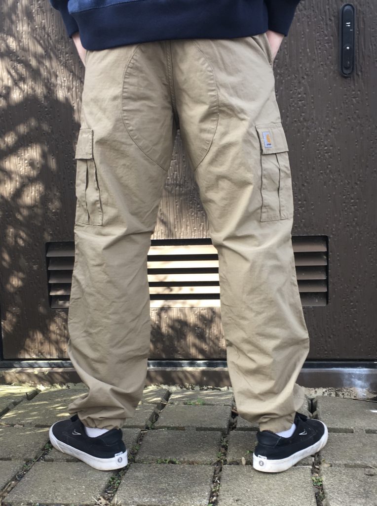 Carhartt WIP Aviation Cargo Hose mit Seitentaschen Herren braun