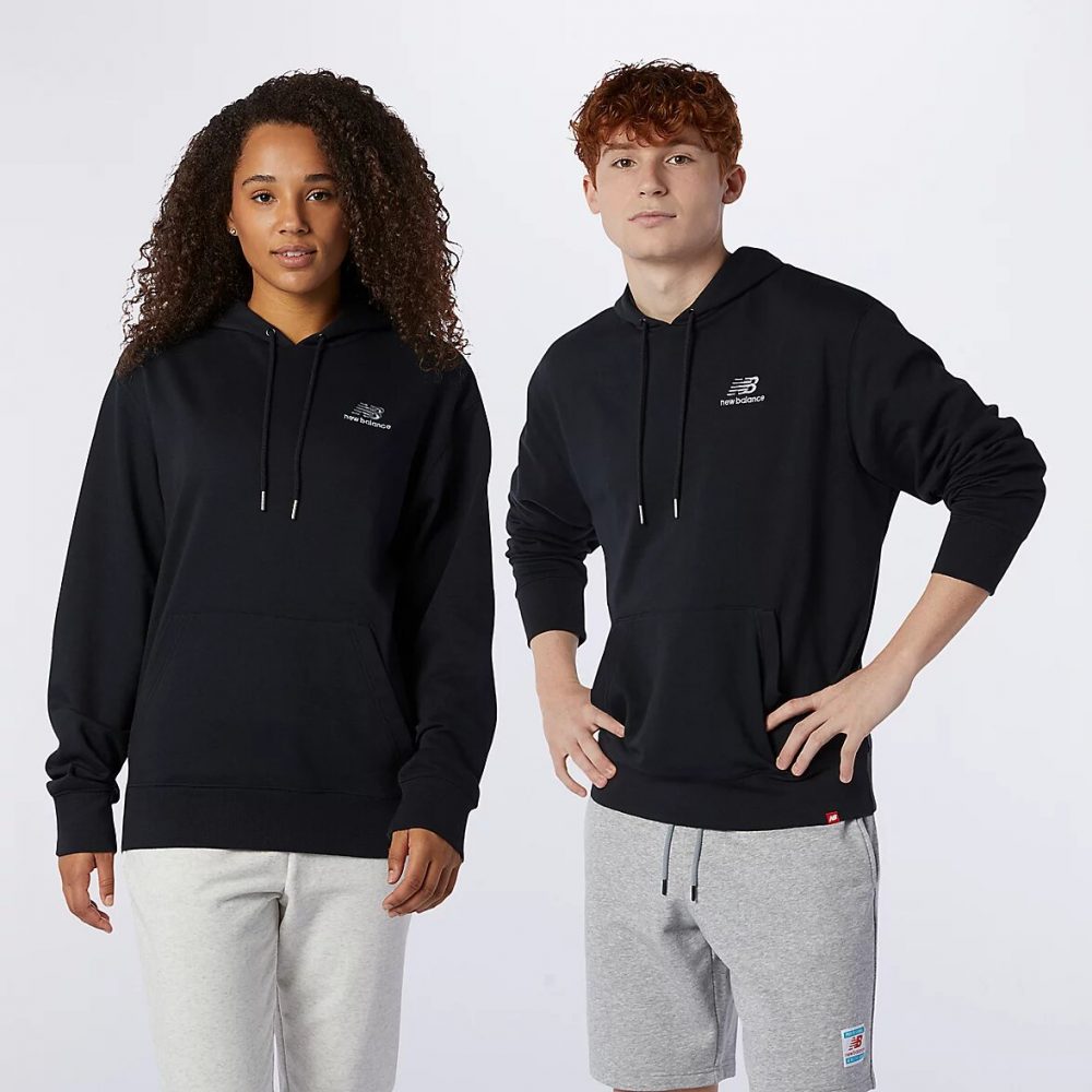 New Balance Essentials Embriodered Hoodie schwarz