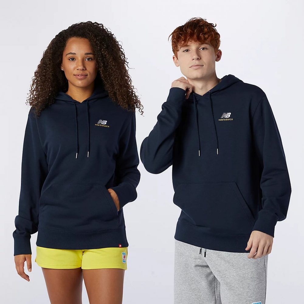 New Balance Essentials Embriodered Hoodie dunkelblau