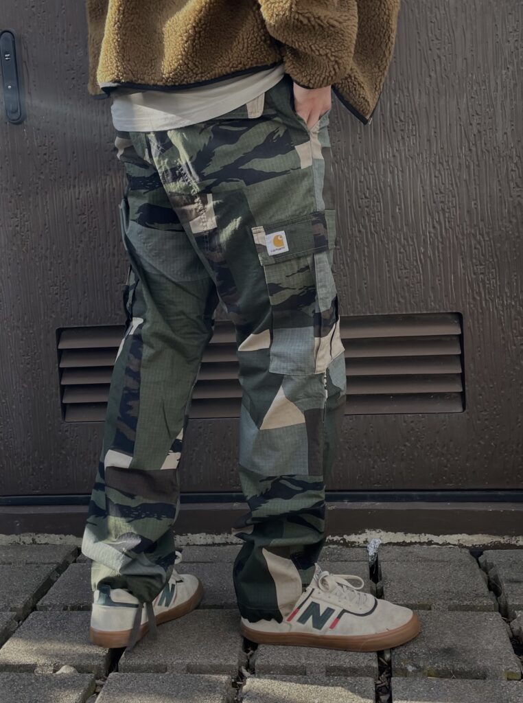 Carhartt WIP Regular Cargo Pant Hose Herren camouflage