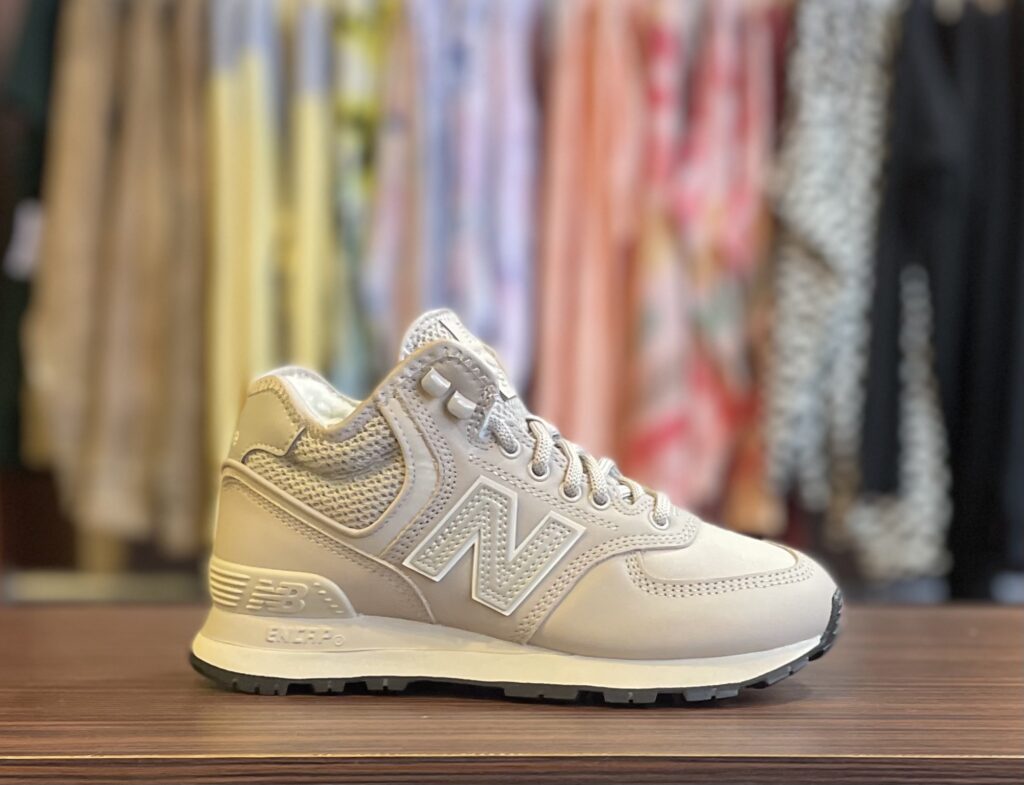 New Balance 574 MD2 Winter Boot Damen gefuttert beige weiB meinsportline
