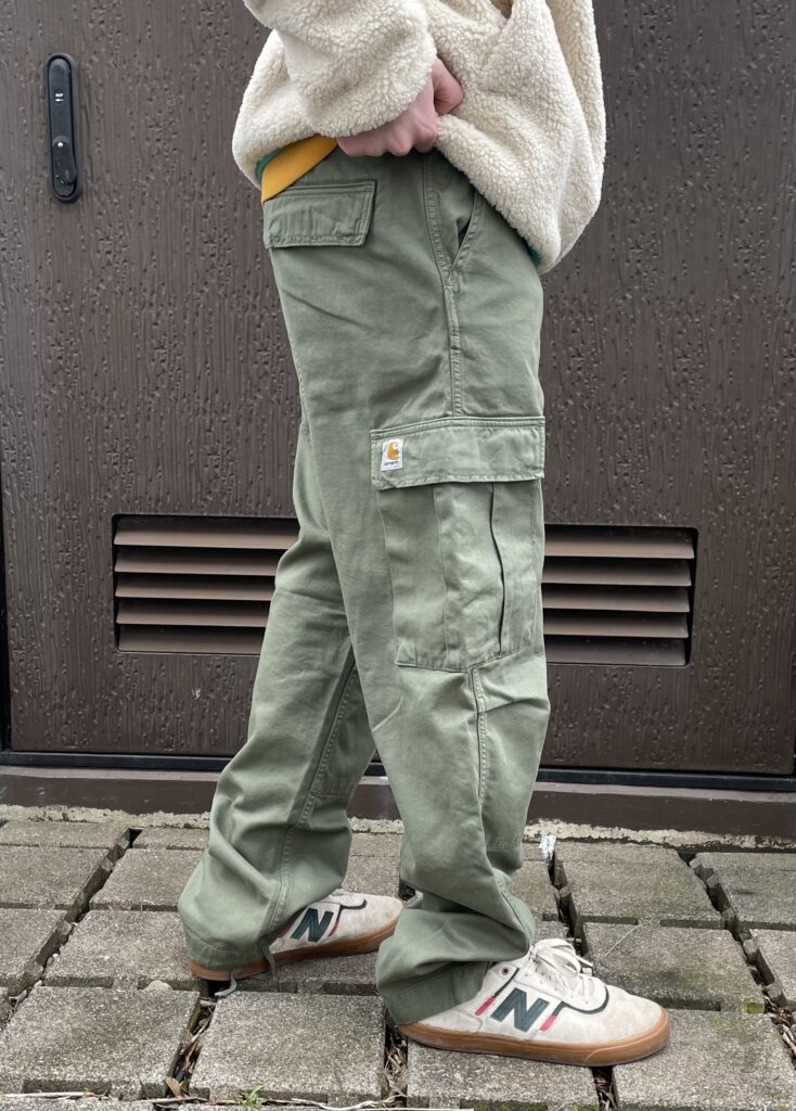 Carhartt WIP Regular Cargo Hose garment dyed dollar green (grün)