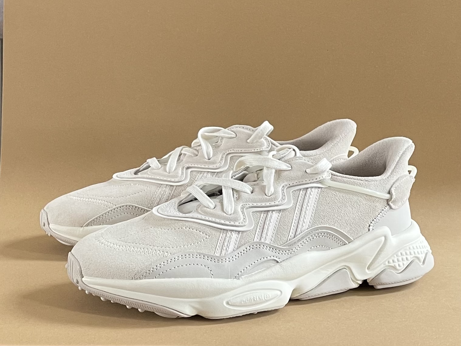 Adidas ozweego weiss shop