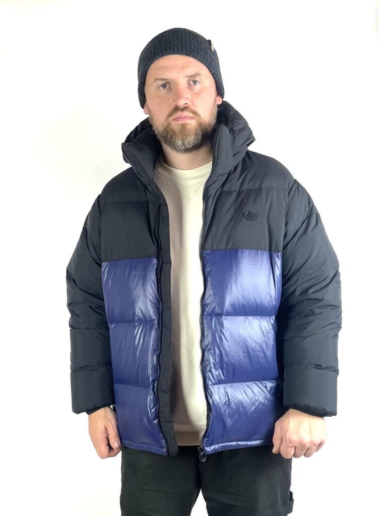 Adidas Originals Daunenjacke gr.XXL (schwarz/blau)