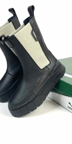 Puma Mayze Stack Chelsea Boots (schwarz)