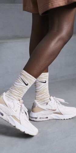 Nike Air Max Excee Sneaker Damen (rosa/gold)