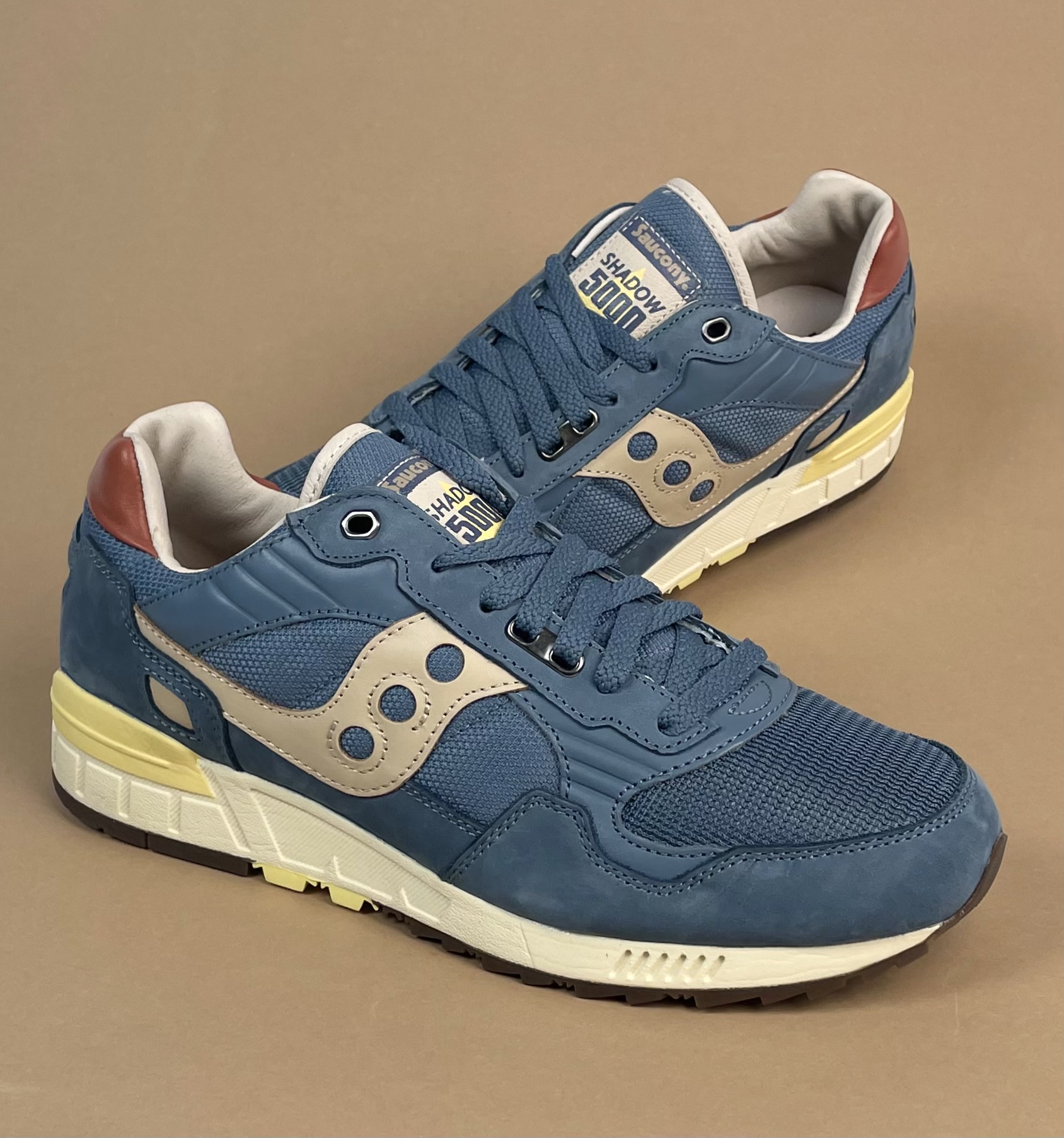 Saucony Shadow 5000 Sneaker blau beige Gr. 45 meinsportline
