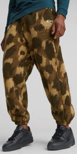 Puma Downtown AOP Sherpa Flecee  Comoflage Jogger Hose (braun)
