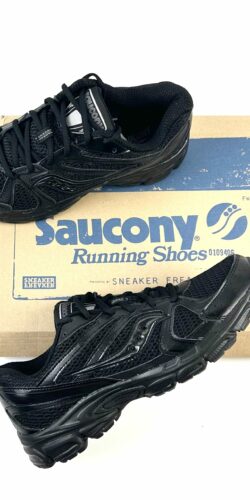 Saucony Ride Millennium Sneaker (schwarz)
