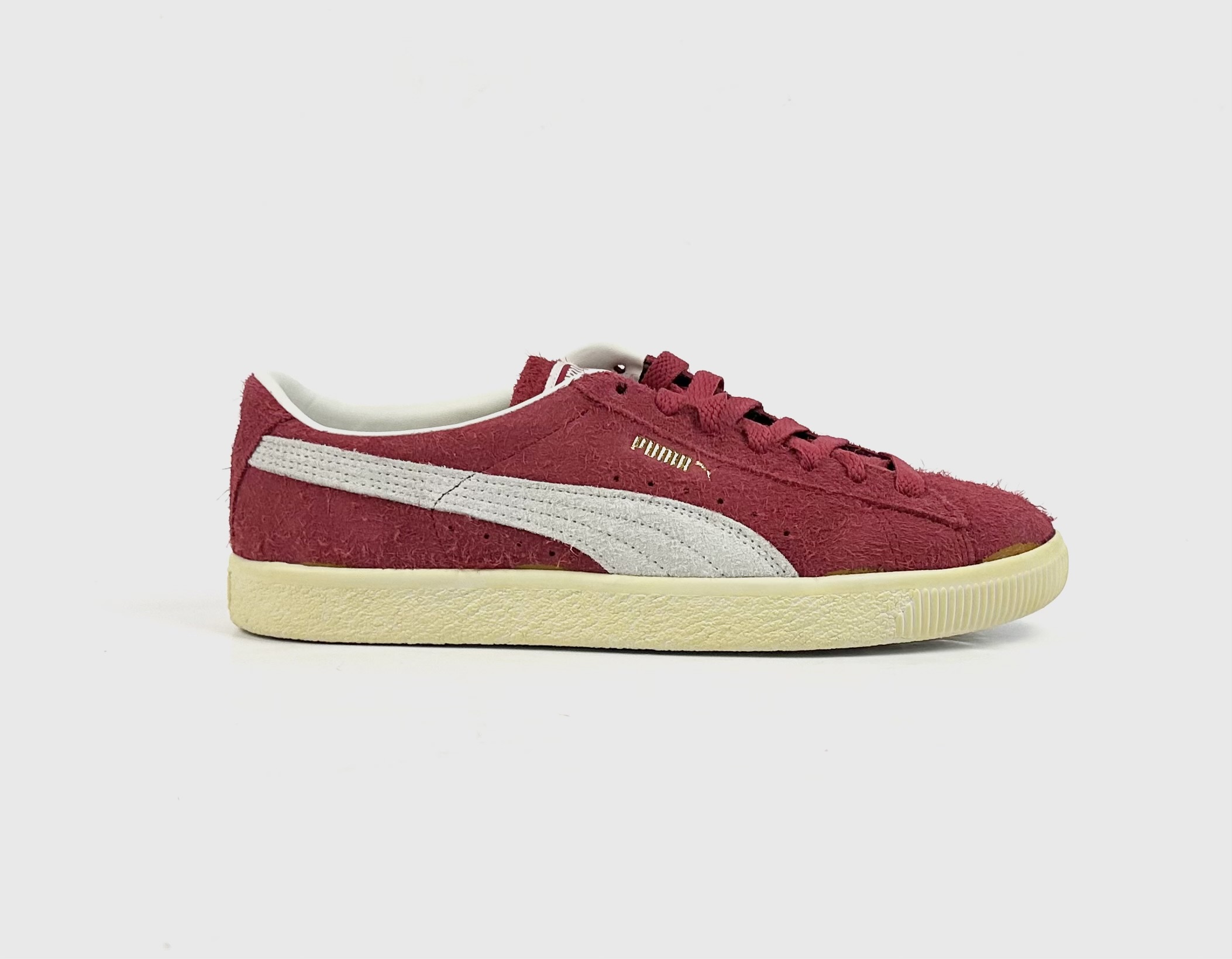 Puma Suede The Never Worn Sneaker (rot/weiß)