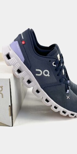 ON Cloud X 3 Damen Sneaker Iron Fade (blau)