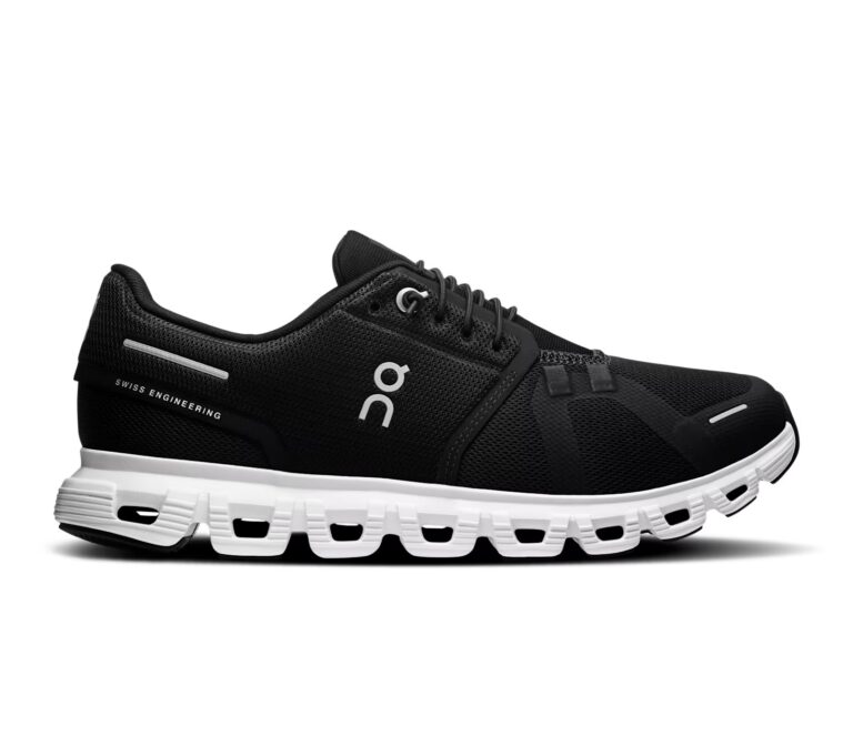 On Cloud 6 Running Damen Sneaker (schwarz/weiß)