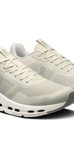 ON Cloudnova 2 TT Sneaker Sand (beige)