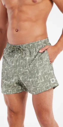 Protest Tifton Badeshort Artichoke Green (grün)