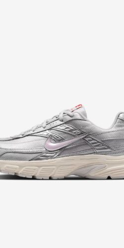 Nike Initiator Damen Sneaker Vast Grey Metallic (grau)