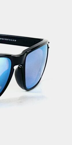Oakley Holbrook Sonnenbrille Prizm Deep Water Polarized (schwarz)