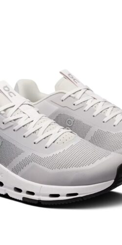 ON Cloudnova Form 2 TT Sneaker Frost (grau)