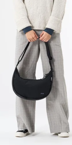 Aevor Sling Bag 7Liter Tasche (schwarz)