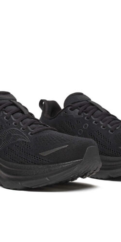 Saucony Hurricane 25 Pro Running Sneaker All Black (schwarz)