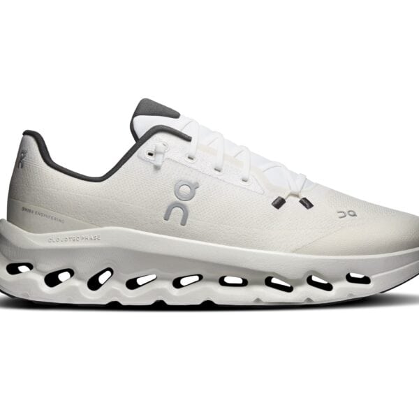 ON Cloudtilt Sneaker in Beige und Weiß mit innovativem Design und bequemer Sohle, ideal für sportliche Aktivitäten und Alltag.