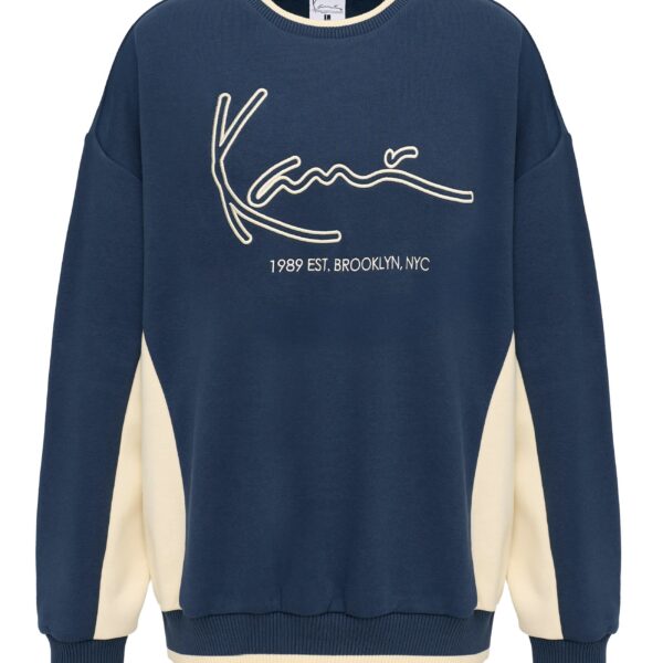 Karl Kani Retro Pullover in Blau mit Logo und Kontrastdetails, ideal für Streetwear-Looks, hochwertiger Baumwollmix, bequem und stylisch.