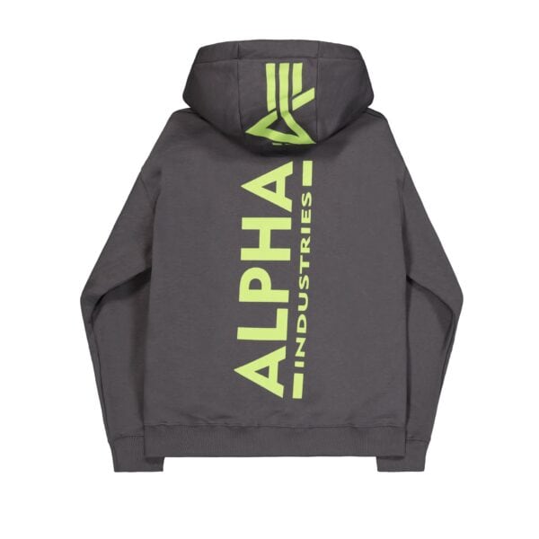 Grauer Kapuzenpullover von Alpha Industries mit großem Logo-Print auf der Rückseite in Neon-Grün, sportlich und bequem für den Alltag.