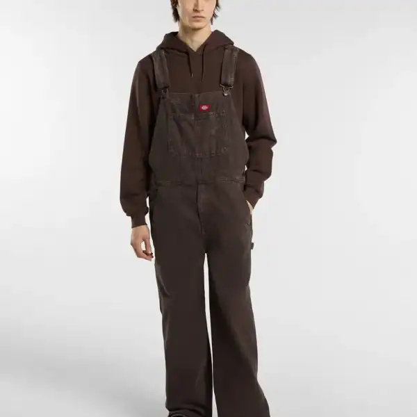 Dunkelbraune Dickies Classic BIB Denim Latzhose, robuste Arbeitskleidung für Männer, bequem und strapazierfähig.