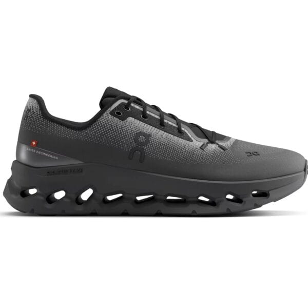 Der ON Cloudtilt Sneaker in Schwarz Glacier mit innovativem Design und komfortabler Dämpfung für sportliche Aktivitäten.